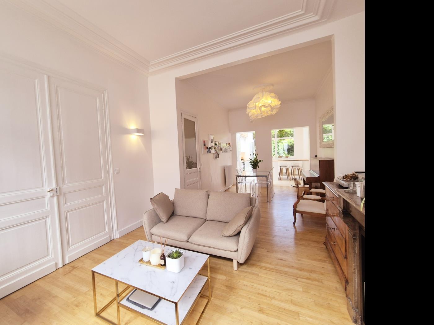 VILLAGREEN, Grand Palais, 4 chbres, 1 jardin, 6p à Lille