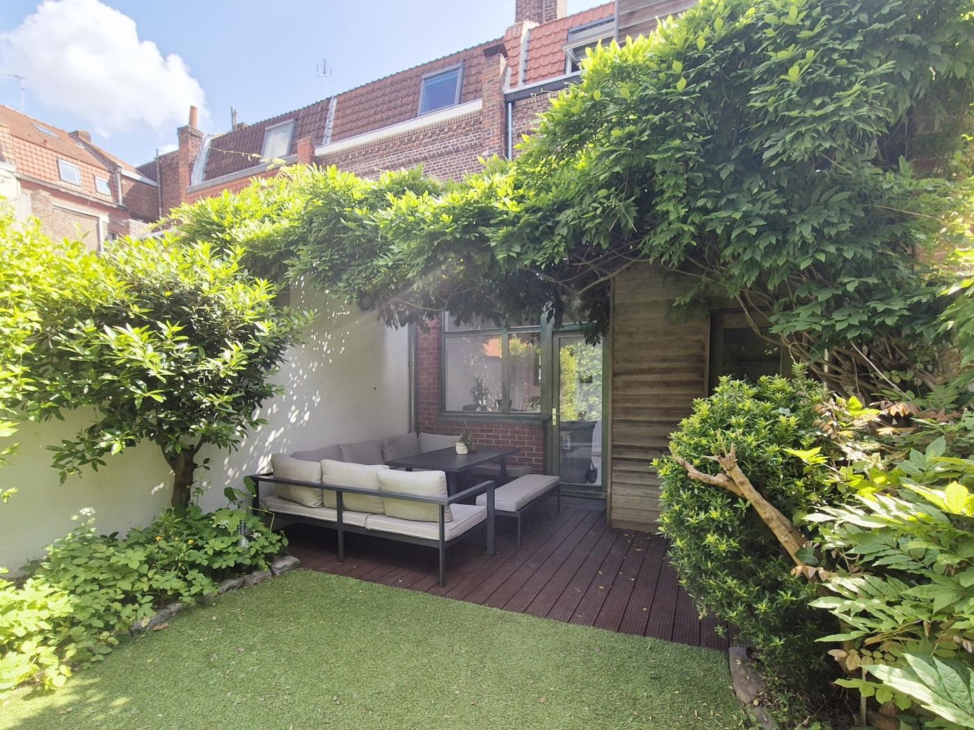 VILLAGREEN, Grand Palais, 4 chbres, 1 jardin, 6p à Lille